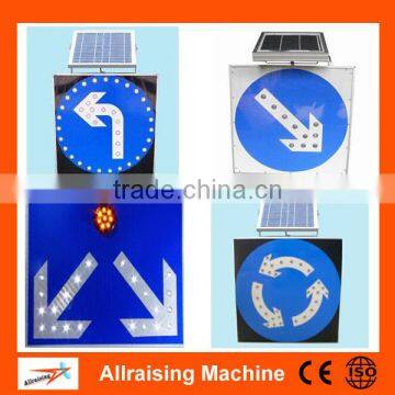 Aluminum Solar Powered Two-Way Arrow LED Road Sign photo-3