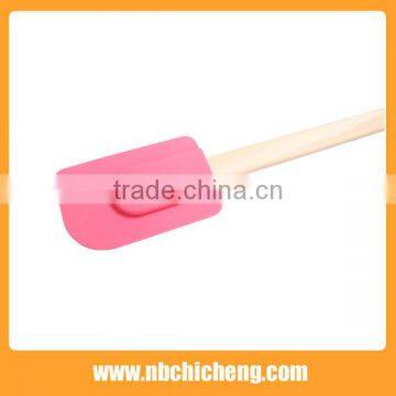 Durable Soft Silicone Kitchen Utensils Eco-friendly Pastry Spatula Silicone Wooden Handle Spatula photo-2
