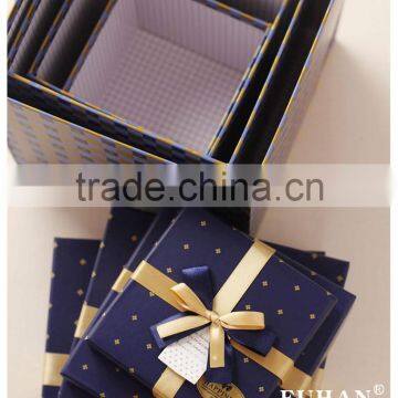 Подарочный картонный ящик для сувениров на вечеринку с большой лентой для упаковки конфет photo-3