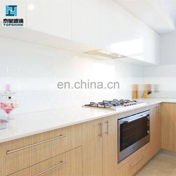 China Supplier White Color Back Painted Lacquered Glass Splashback Kitchen photo-2