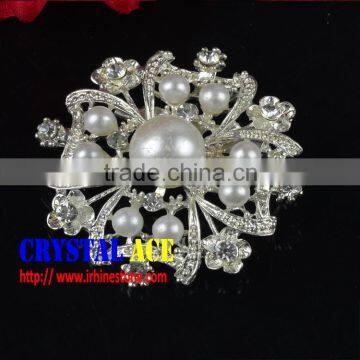 2016 Zinc Alloy Strass Brooch Pins, Flower Pin Brooch, Crystal Jewel Factory wholesale for wedding invitation