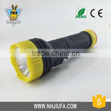 JF Cheap led plastic flashlight, dry battery powered plastic torch, plastic flashlight torch