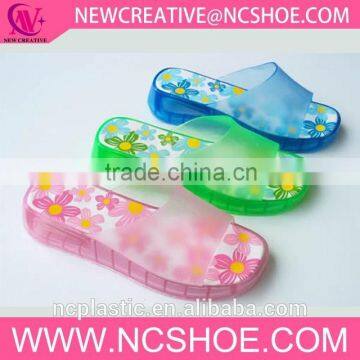 FASHION CRYSTAL JELLY WOMEN SLIPPER WITH FLOWER PRINTING