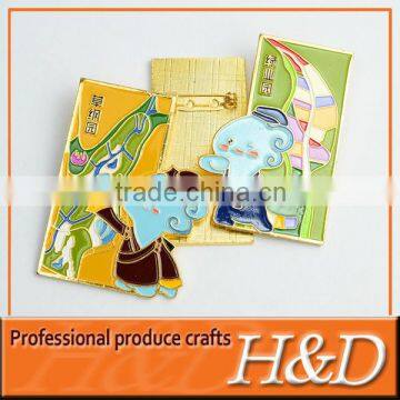 carton pattern metal badges pins for children