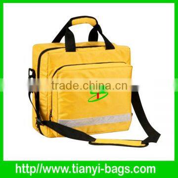 Wholesale waterproof 420D polyester first aid kit