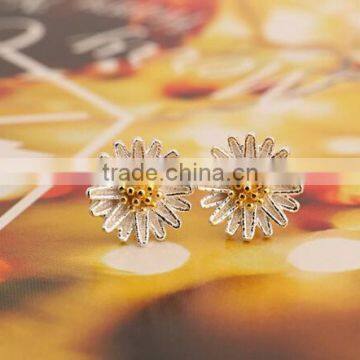 Fine Quality Plated silver Little Daisy Earrings Jewelry Pendant Sunflowers New