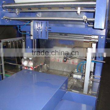 Automatic pe Film Shrinking Wrapping Water Bottle Packaging Machine photo-5