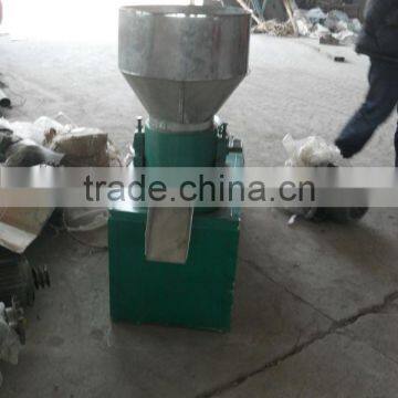 Automatic Feed Pelletizer With Low Power Consumption for Animal Feed photo-3
