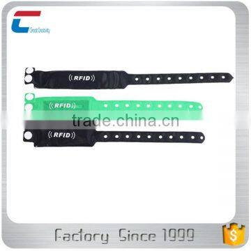 PVC Wrist Band NTAG 213 Chip Wristband Tag Machine Wholesale Factory Price photo-5