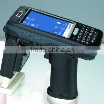 UHF handheld reader