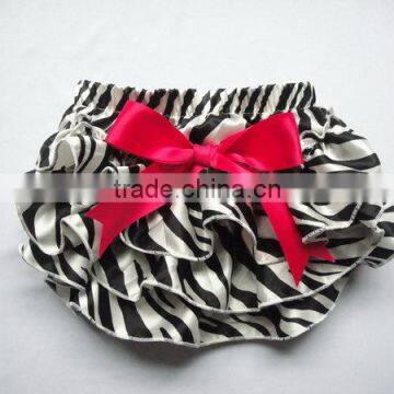 Factory hot 2014new children black& white stripe satin shorts girls diaper cover Baby PP pants cute bow bloomer pants wholesale