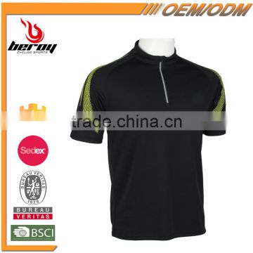 New Design Wholesale Men Polo Shirt with Custom Available