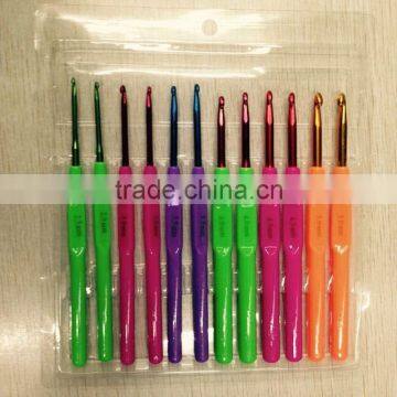 12PCS New Designing Mixed Color Aluminum Crochet Hooks, Handle Aluminum Crochet Hook Set