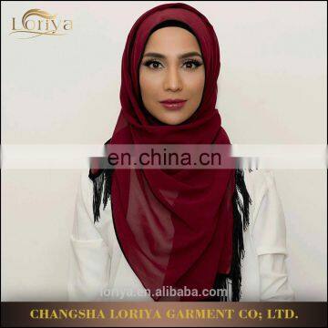 Wholesale in stock islamic chiffon shawl hijab latest fancy stylish islamic head wear muslim tassel chiffon hijab scarf