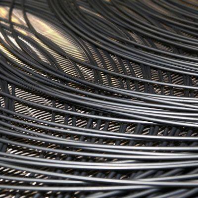 Factory High Tensile Strength Spring Steel Wire is Used in the Production of Springs.