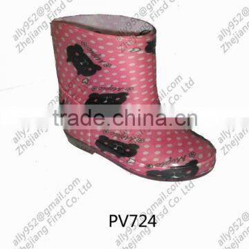 2013 kids cute pattern plastic rain boots