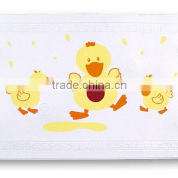 PM1811 2014 China Cheap Anti-slip Duck Cartoon PVC Baby Bath Mat with Non-slip Cups