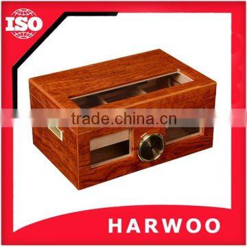 Classical and wholesale wood baccy box