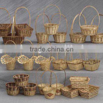 plaiting bamboo basket