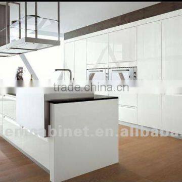 Pearl White Lacquer Kitchen Cabinet