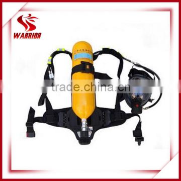 Positive breathing apparatus for marine firefighting equpment