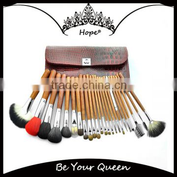 24Pcs Sable Professional Makeup Brushes Set