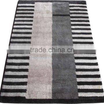 Hand Woven 100% Wool Shaggy Rugs Modern Design Beige/Black Colour