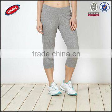 China cheap cotton plain grey elastic waist jogging women design capri pants