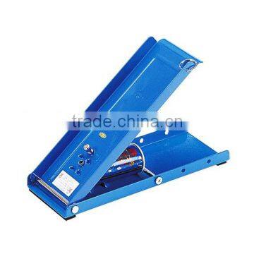 [Handy-Age]-Aluminum Can Compactor (HK3700-003)