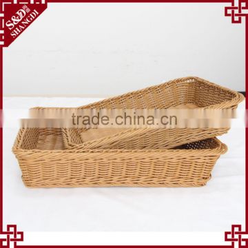 Woven bread basket / Plastic food basket