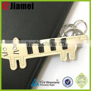 Top grade cheap custom made cat shape pu leather keychain