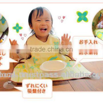 Japan Baby Bibs Apron with Suction Discs Wholesale