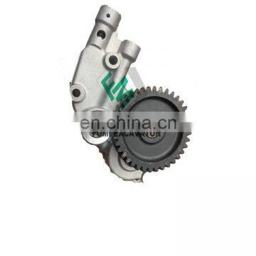 Excavator Parts 4M40 Oil Pump ME201735