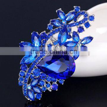 wholsale fashion silver gold crystal rhinestone diamond pearl dragonfly hat shape brooch pins for slippers