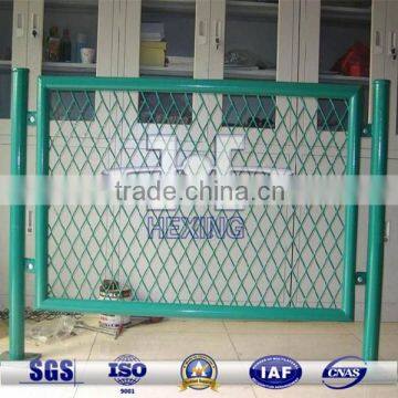 PVC coated expanded metal fence