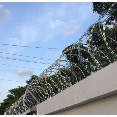Galvanized Razor Wire With 3mm Blade Thickness for Perimeter Security