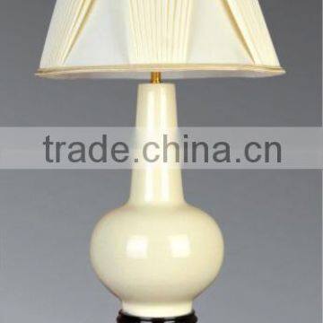 Ceramic Color Middle Size Modern Table Lamp In Ceramic photo-3