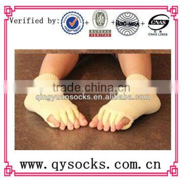 Cute novel open toe invisible yoga women ankle sock