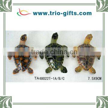 Polyresin turtle magnet