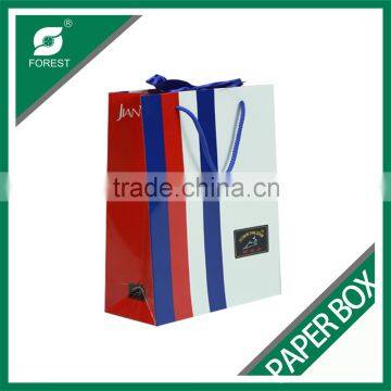MORE POPULAR CHRISTMAS PAPER BAG WITH LOGO PRINT photo-4