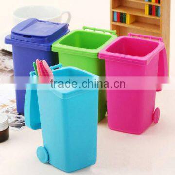 Plastic Mini Desktop Wheelie Bin desk tidy