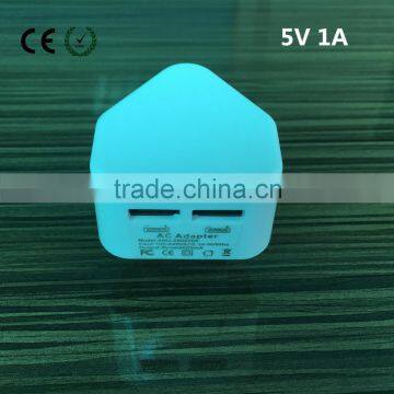 CE RoHS Approved UK Plug Dual USB Charger For Phone photo-2