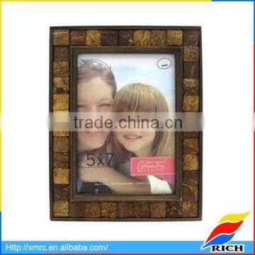 5'' x 7'' Coconut shell outline custom wood picture frames for family