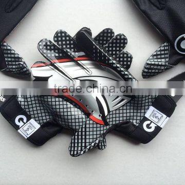 AMERICAN FOOTBALL GLOVES 858