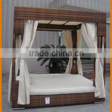 Modern Rattan Daybed Gazebo Curtain Covered