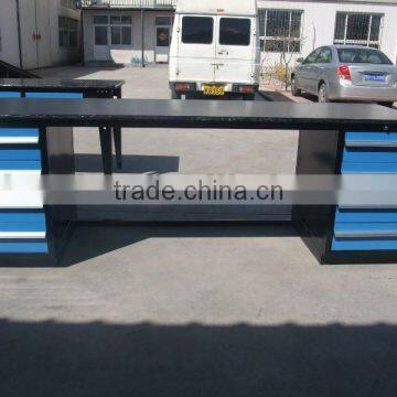 Metal Work Bench With Heavy Loading