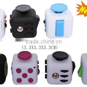 Hot selling plastic magic cube stress relief toy desk fidget cube toy