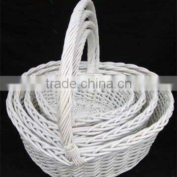 heart shaped willow basket