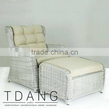 Driago Wicker Lounge Chair with Ottoman - Luxury Relax Wicker Chair