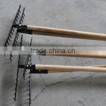 Rake R106 with 1.2m first class wooden handle,